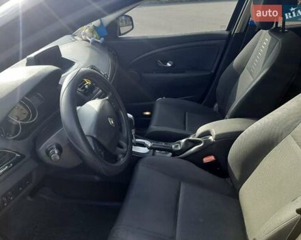 Чорний Рено Меган, об'ємом двигуна 1.46 л та пробігом 253 тис. км за 7950 $, фото 5 на Automoto.ua