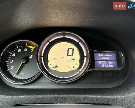 Черный Рено Меган, объемом двигателя 1.4 л и пробегом 185 тыс. км за 5999 $, фото 61 на Automoto.ua