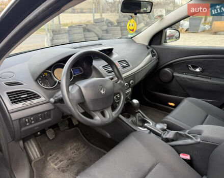Черный Рено Меган, объемом двигателя 1.6 л и пробегом 212 тыс. км за 6700 $, фото 8 на Automoto.ua