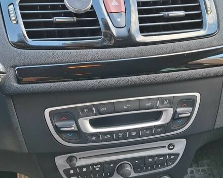 Черный Рено Меган, объемом двигателя 1.5 л и пробегом 281 тыс. км за 7399 $, фото 6 на Automoto.ua