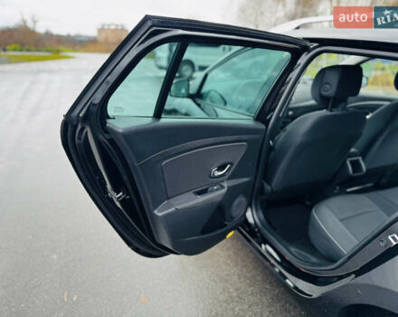 Чорний Рено Меган, об'ємом двигуна 1.6 л та пробігом 149 тис. км за 7200 $, фото 32 на Automoto.ua