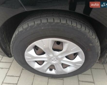 Чорний Рено Меган, об'ємом двигуна 1.6 л та пробігом 218 тис. км за 6950 $, фото 17 на Automoto.ua