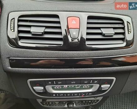 Черный Рено Меган, объемом двигателя 1.46 л и пробегом 249 тыс. км за 7650 $, фото 88 на Automoto.ua