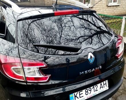 Черный Рено Меган, объемом двигателя 1.5 л и пробегом 236 тыс. км за 6600 $, фото 4 на Automoto.ua