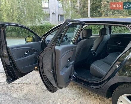 Черный Рено Меган, объемом двигателя 1.46 л и пробегом 262 тыс. км за 7000 $, фото 19 на Automoto.ua