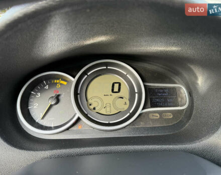 Рено Меган 2011 у Нововолинськ на Automoto.ua Чорний Рено Меган, об'ємом двигуна 1.46 л та пробігом 229 тис. км за 6500 $, фото 22 на Automoto.ua
