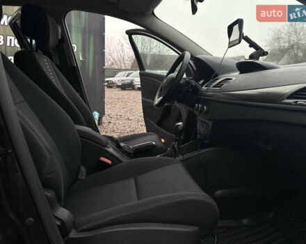 Черный Рено Меган, объемом двигателя 1.6 л и пробегом 285 тыс. км за 7300 $, фото 18 на Automoto.ua