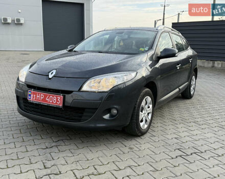 Рено Меган 2011 у Нововолинськ на Automoto.ua Чорний Рено Меган, об'ємом двигуна 1.46 л та пробігом 229 тис. км за 6500 $, фото 2 на Automoto.ua