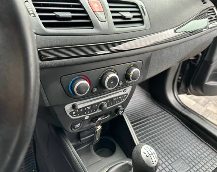 Черный Рено Меган, объемом двигателя 1.5 л и пробегом 213 тыс. км за 9200 $, фото 7 на Automoto.ua