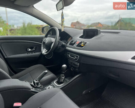 Черный Рено Меган, объемом двигателя 1.46 л и пробегом 267 тыс. км за 7200 $, фото 29 на Automoto.ua