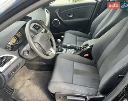 Черный Рено Меган, объемом двигателя 1.5 л и пробегом 288 тыс. км за 7700 $, фото 15 на Automoto.ua