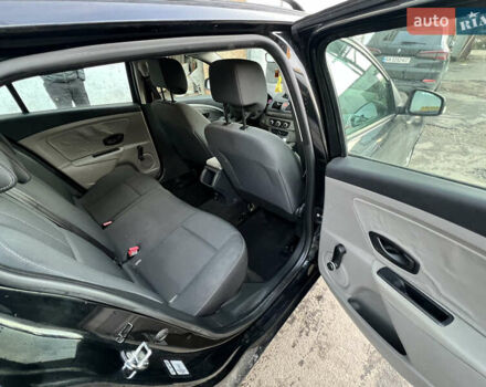 Чорний Рено Меган, об'ємом двигуна 1.6 л та пробігом 219 тис. км за 6800 $, фото 11 на Automoto.ua