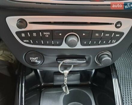 Черный Рено Меган, объемом двигателя 1.46 л и пробегом 249 тыс. км за 7650 $, фото 90 на Automoto.ua