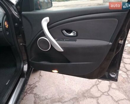 Черный Рено Меган, объемом двигателя 1.4 л и пробегом 225 тыс. км за 7500 $, фото 10 на Automoto.ua
