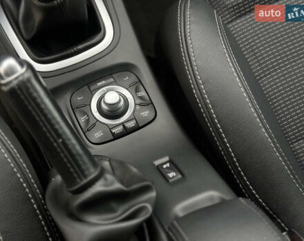 Черный Рено Меган, объемом двигателя 2 л и пробегом 245 тыс. км за 8499 $, фото 39 на Automoto.ua