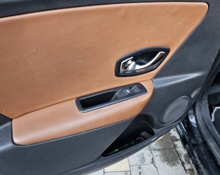 Черный Рено Меган, объемом двигателя 1.5 л и пробегом 254 тыс. км за 11629 $, фото 17 на Automoto.ua