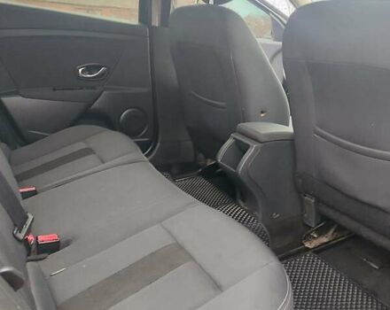 Черный Рено Меган, объемом двигателя 1.46 л и пробегом 267 тыс. км за 7200 $, фото 20 на Automoto.ua