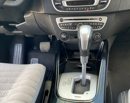 Чорний Рено Меган, об'ємом двигуна 1.46 л та пробігом 266 тис. км за 8200 $, фото 45 на Automoto.ua