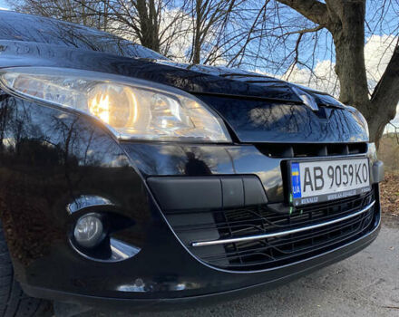 Чорний Рено Меган, об'ємом двигуна 1.46 л та пробігом 266 тис. км за 8200 $, фото 1 на Automoto.ua