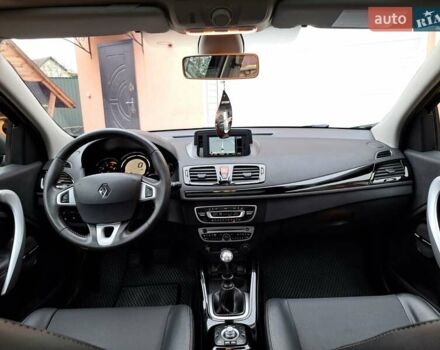 Черный Рено Меган, объемом двигателя 1.46 л и пробегом 249 тыс. км за 7650 $, фото 123 на Automoto.ua