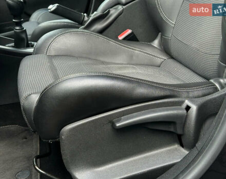 Черный Рено Меган, объемом двигателя 2 л и пробегом 245 тыс. км за 8499 $, фото 30 на Automoto.ua
