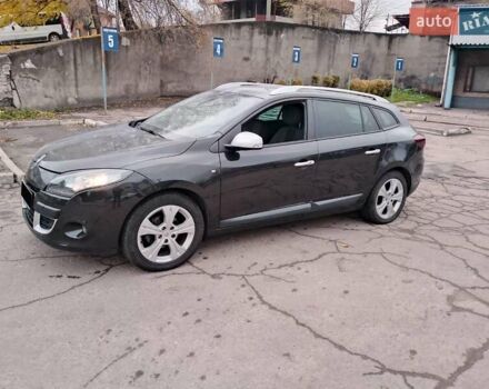 Черный Рено Меган, объемом двигателя 1.4 л и пробегом 225 тыс. км за 7500 $, фото 6 на Automoto.ua