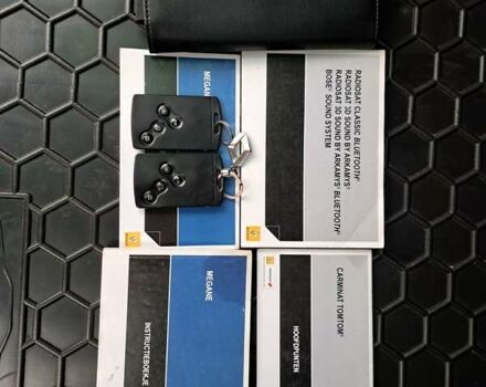 Черный Рено Меган, объемом двигателя 1.46 л и пробегом 249 тыс. км за 7650 $, фото 163 на Automoto.ua