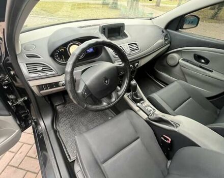 Чорний Рено Меган, об'ємом двигуна 1.6 л та пробігом 146 тис. км за 8200 $, фото 4 на Automoto.ua