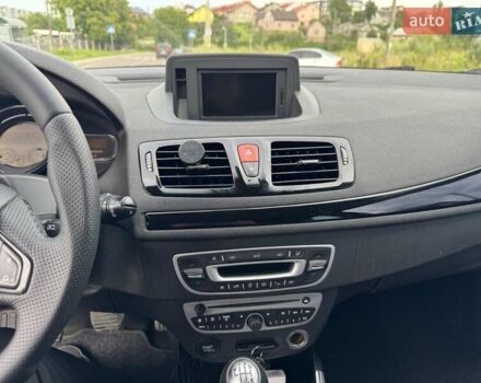 Чорний Рено Меган, об'ємом двигуна 1.87 л та пробігом 220 тис. км за 7600 $, фото 7 на Automoto.ua