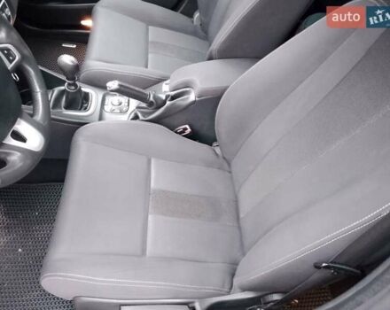 Черный Рено Меган, объемом двигателя 1.4 л и пробегом 225 тыс. км за 7500 $, фото 14 на Automoto.ua