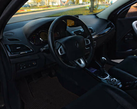 Чорний Рено Меган, об'ємом двигуна 1.4 л та пробігом 168 тис. км за 7800 $, фото 8 на Automoto.ua