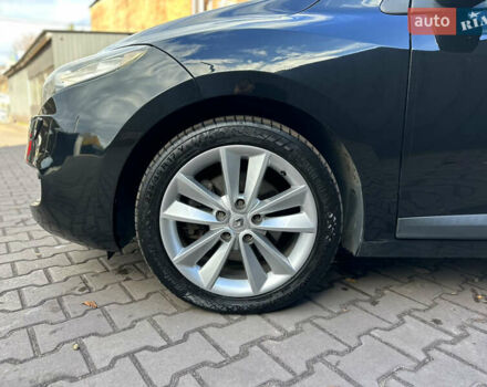 Черный Рено Меган, объемом двигателя 2 л и пробегом 245 тыс. км за 8499 $, фото 18 на Automoto.ua