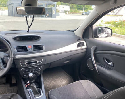 Черный Рено Меган, объемом двигателя 1.87 л и пробегом 300 тыс. км за 7550 $, фото 12 на Automoto.ua