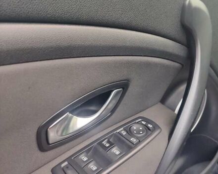 Черный Рено Меган, объемом двигателя 1.46 л и пробегом 267 тыс. км за 7200 $, фото 17 на Automoto.ua