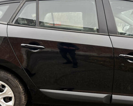 Черный Рено Меган, объемом двигателя 1.6 л и пробегом 219 тыс. км за 7450 $, фото 22 на Automoto.ua