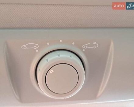 Черный Рено Меган, объемом двигателя 1.46 л и пробегом 249 тыс. км за 7650 $, фото 104 на Automoto.ua