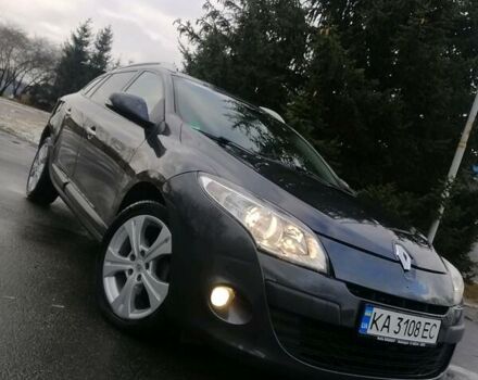 Рено Меган 2011 в Бердичеве на Automoto.ua Черный Рено Меган, объемом двигателя 2 л и пробегом 84 тыс. км за 8999 $, фото 126 на Automoto.ua