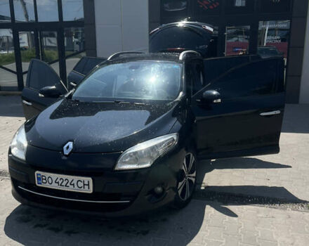 Чорний Рено Меган, об'ємом двигуна 1.46 л та пробігом 284 тис. км за 7500 $, фото 2 на Automoto.ua