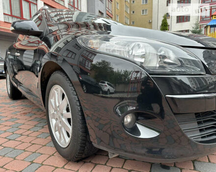 Черный Рено Меган, объемом двигателя 1.46 л и пробегом 244 тыс. км за 7450 $, фото 97 на Automoto.ua