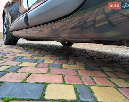 Черный Рено Меган, объемом двигателя 1.46 л и пробегом 249 тыс. км за 7650 $, фото 31 на Automoto.ua