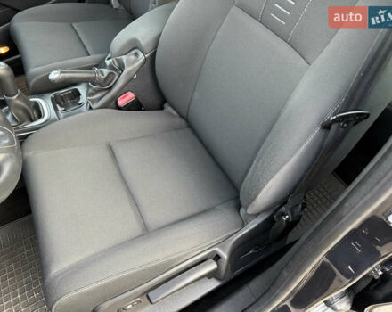 Рено Меган 2011 у Нововолинськ на Automoto.ua Чорний Рено Меган, об'ємом двигуна 1.46 л та пробігом 229 тис. км за 6500 $, фото 20 на Automoto.ua