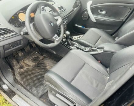 Черный Рено Меган, объемом двигателя 1.9 л и пробегом 260 тыс. км за 3800 $, фото 8 на Automoto.ua