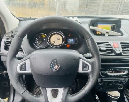 Черный Рено Меган, объемом двигателя 1.9 л и пробегом 260 тыс. км за 3800 $, фото 10 на Automoto.ua