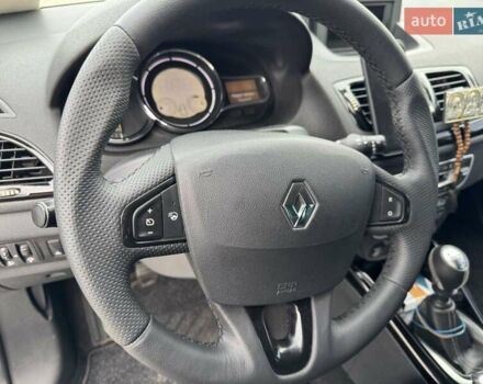 Чорний Рено Меган, об'ємом двигуна 1.87 л та пробігом 220 тис. км за 7600 $, фото 8 на Automoto.ua