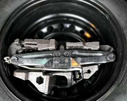 Черный Рено Меган, объемом двигателя 1.46 л и пробегом 249 тыс. км за 7650 $, фото 136 на Automoto.ua