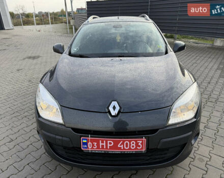 Рено Меган 2011 у Нововолинськ на Automoto.ua Чорний Рено Меган, об'ємом двигуна 1.46 л та пробігом 229 тис. км за 6500 $, фото 7 на Automoto.ua