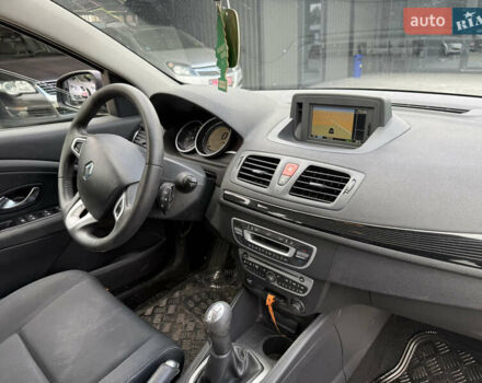 Черный Рено Меган, объемом двигателя 1.46 л и пробегом 160 тыс. км за 6750 $, фото 9 на Automoto.ua