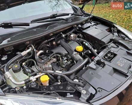 Черный Рено Меган, объемом двигателя 1.46 л и пробегом 249 тыс. км за 7650 $, фото 161 на Automoto.ua