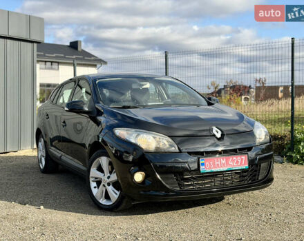 Черный Рено Меган, объемом двигателя 1.5 л и пробегом 204 тыс. км за 7950 $, фото 2 на Automoto.ua