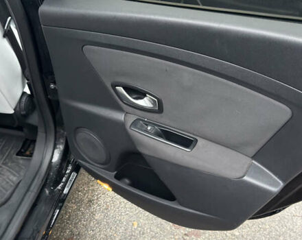 Черный Рено Меган, объемом двигателя 1.46 л и пробегом 345 тыс. км за 6500 $, фото 18 на Automoto.ua